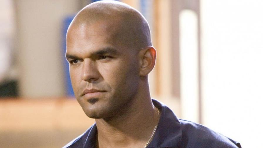 Huchi Lora defiende elección de actor puertorriqueño para El Teniente Amado