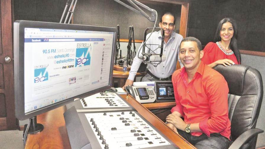 Levántate, el nuevo programa de Estrella 90