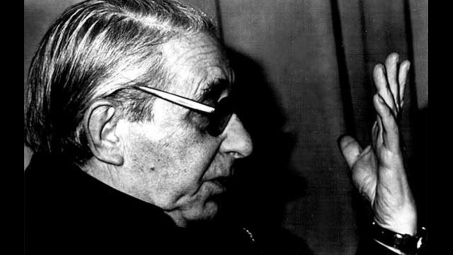 Una obra de Torrente Ballester para acabar con tabúes sexuales en Filipinas Una obra de Torrente Ballester para acabar con tabúes sexuales en Filipinas