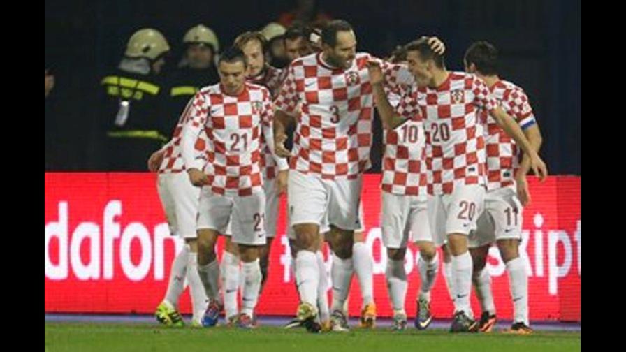 Croacia va al Mundial rompiendo sueño de Islandia