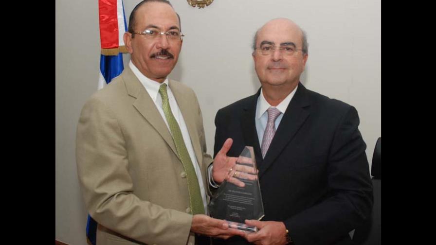 El BID destaca competitividad del sector agropecuario dominicano