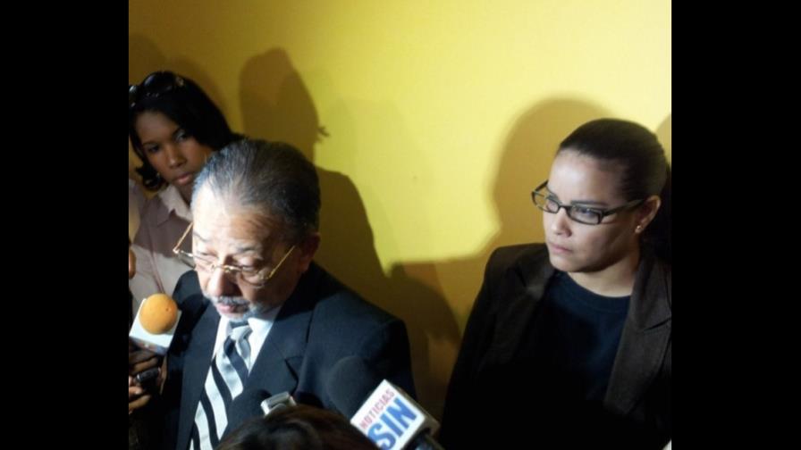 Danilo continúa consultas sobre terrenos de Pedernales Danilo continúa consultas sobre terrenos de Pedernales