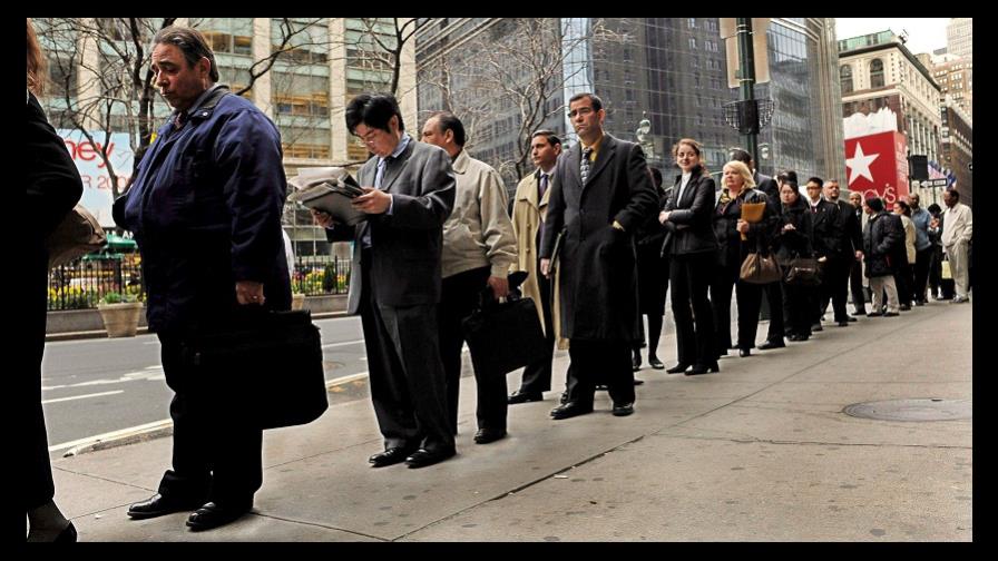 Sube en 20,000 cifra semanal de solicitudes de subsidio por desempleo en Estados Unidos
