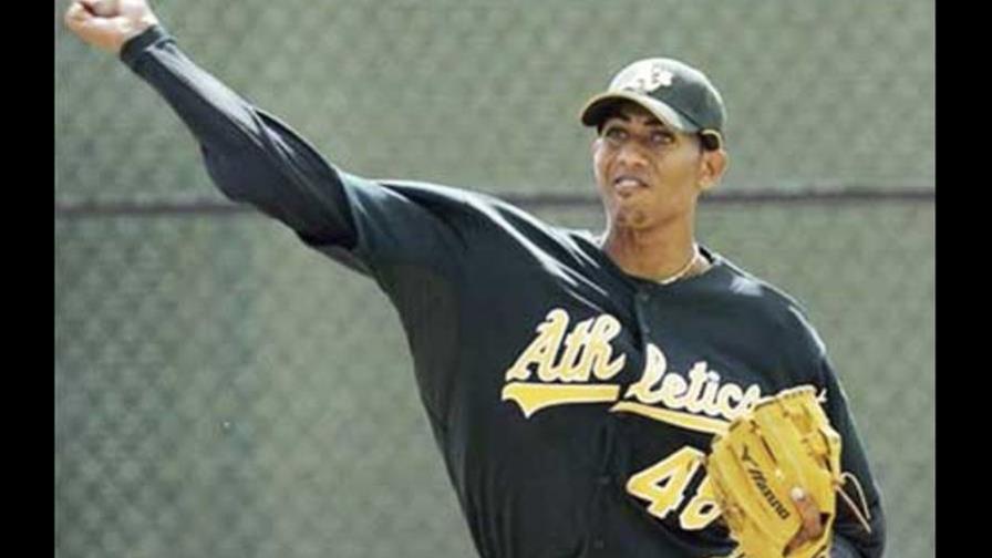 Atléticos apuestan a prospecto dominicano Michael Ynoa