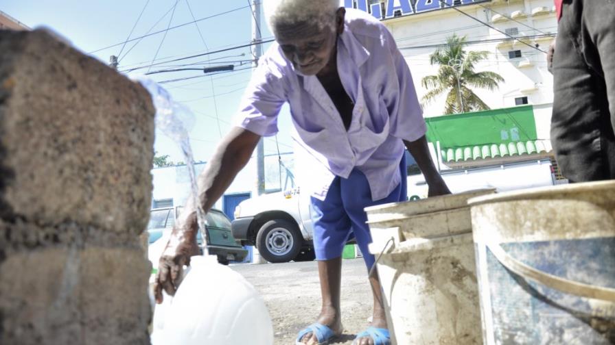 Crisis en el suministro de agua hasta inicios de mayo