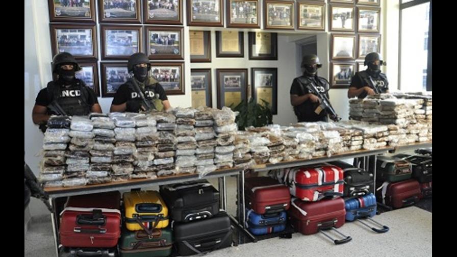 Someterán 35 personas por cargamento de cocaína, entre ellos seis oficiales superiores