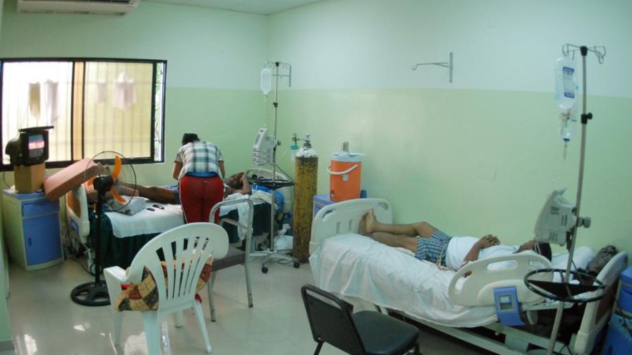 Ven con reservas proyecto ley descentraliza servicios de salud