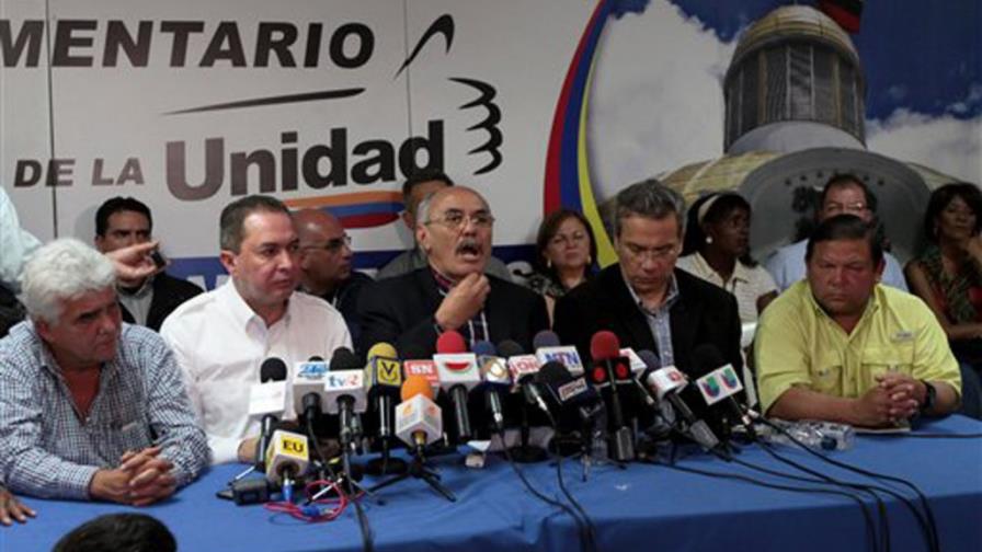 Denuncian supuesta injerencia cubana en Venezuela