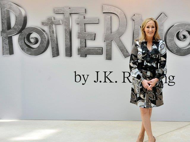 Una edición anotada por Rowling de Harry Potter, vendida por 228.083 dólares