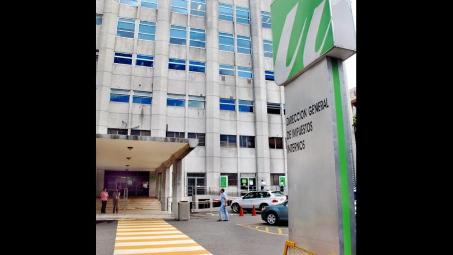 Ingresos de DGII crecen 7.7% en enero-julio Ingresos de DGII crecen 7.7% en enero-julio