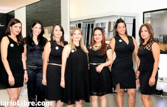 Carabela Porcelanosa inaugura una sucursal en Santiago