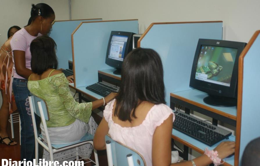 La República Dominicana tenía 733,019 jóvenes nativos digitales al año 2012