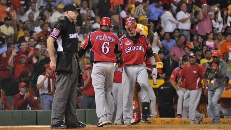 Escogido busca novena barrida en el béisbol dominicano