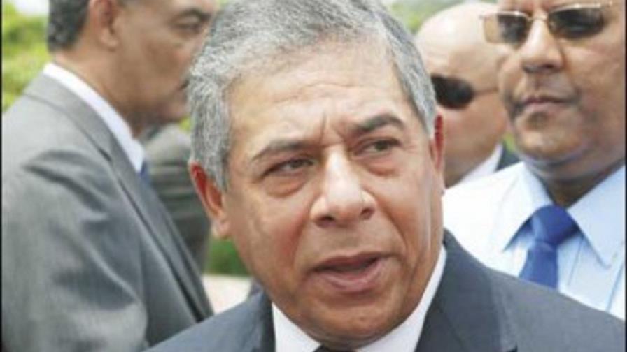 Roberto aclara que el ADN no usará agua de la CAASD para las piscinas del Malecón