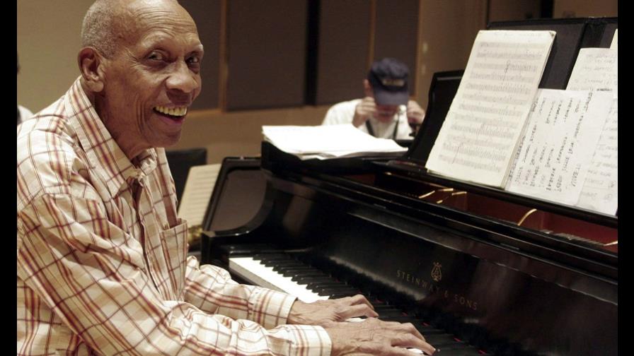 Bebo Valdés, el músico revolucionario, muere en Suecia a los 94 años Bebo Valdés, el músico revolucionario, muere en Suecia a los 94 años