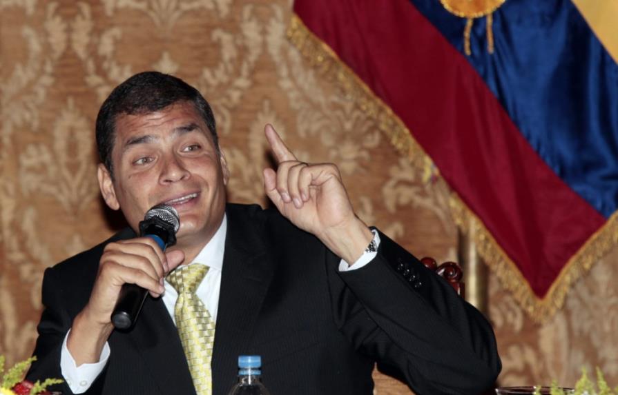 Rafael Correa en la Feria del Libro