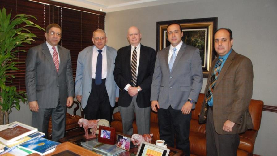 O&M anuncia apertura Escuela de Medicina