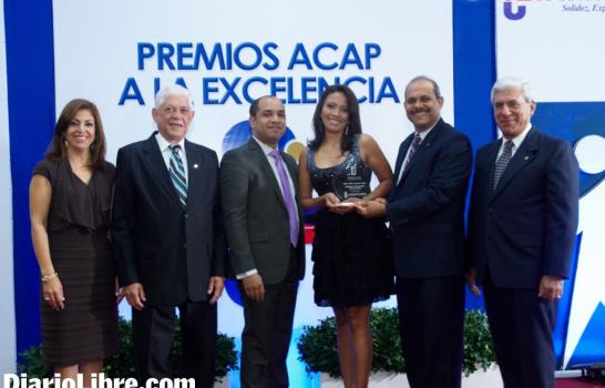 Asociación Cibao premió la excelencia y antigüedad Asociación Cibao premió la excelencia y antigüedad
