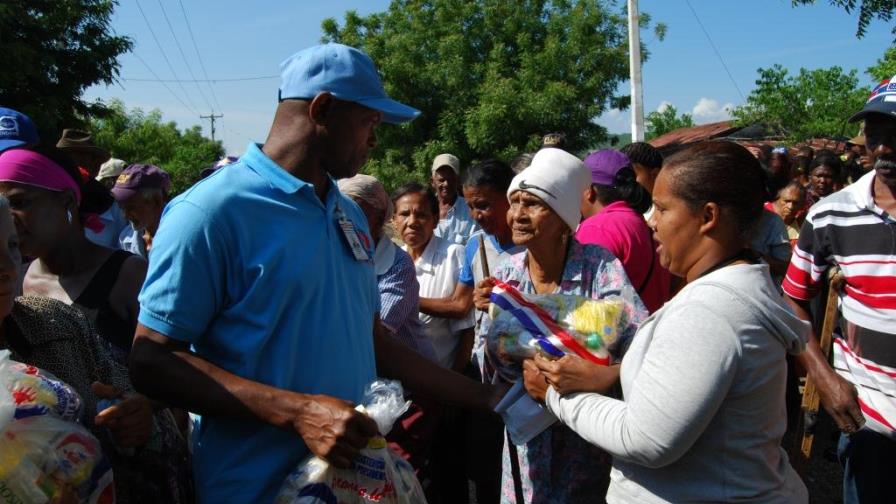 Plan Social reparte comida para 30 mil personas en cuatro provincias