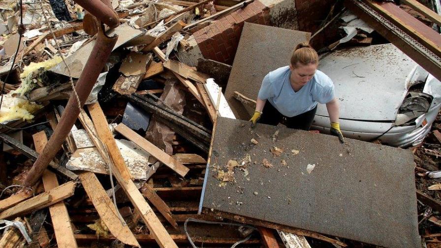 Daños de tornado en EE.UU. alcanzarían los US$2.000 millones
