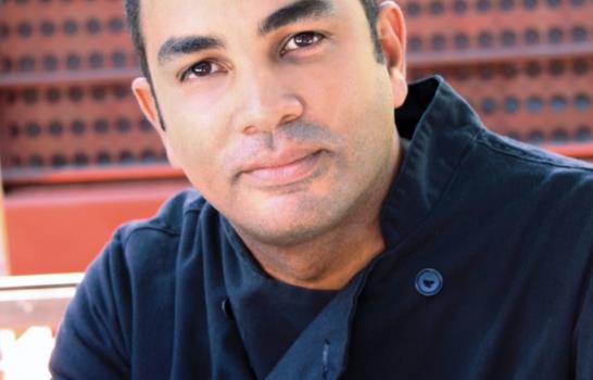 Gustavo Núñez y el jugoso asado argentino