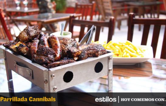 Gustavo Núñez y el jugoso asado argentino