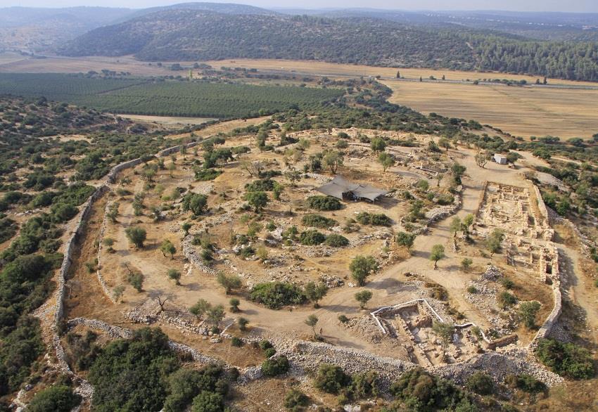 Arqueólogos dicen hallar palacio del rey David