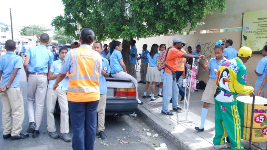 Opuestos a condones en escuelas