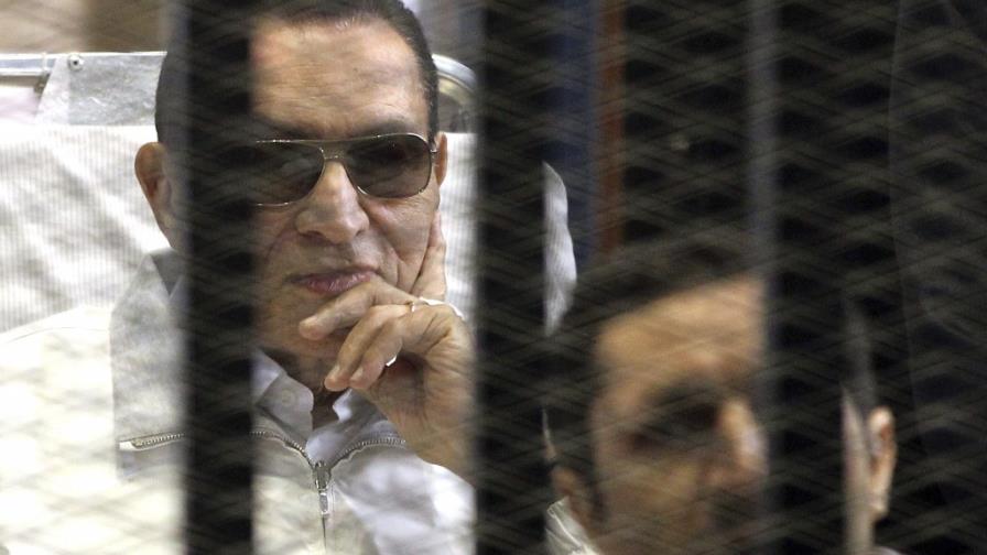 Un tribunal egipcio ordena la libertad para Mubarak por un caso de corrupción