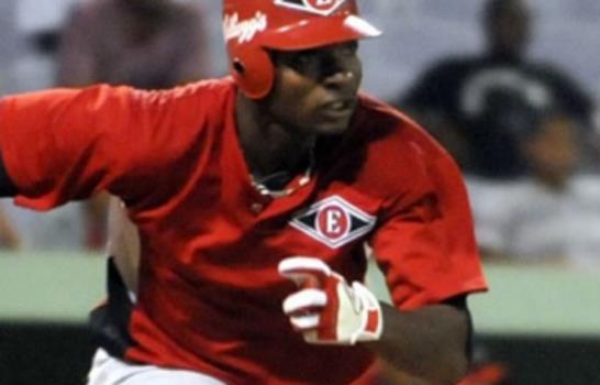 Felinos y Águilas se pelean la cima; el resto trata de sobrevivir