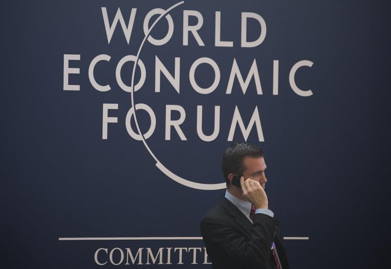 Directivos llegan a Davos con pesimismo sobre 2013