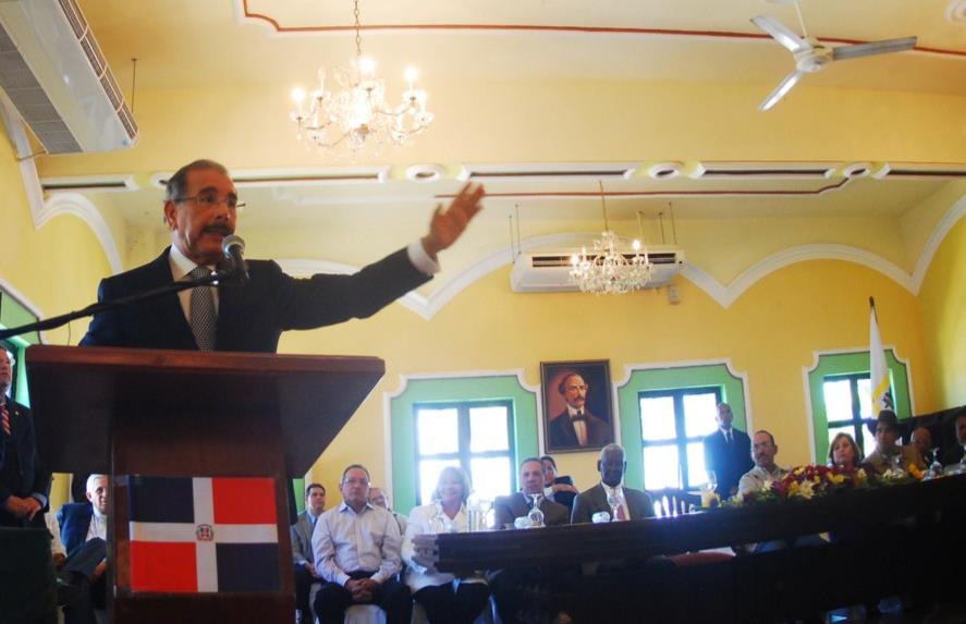 Danilo anuncia reconversión agrícola del Valle San Juan de la Maguana