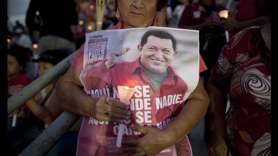 Maduro dice que Chávez se reunió cinco horas con Gobierno y está enérgico