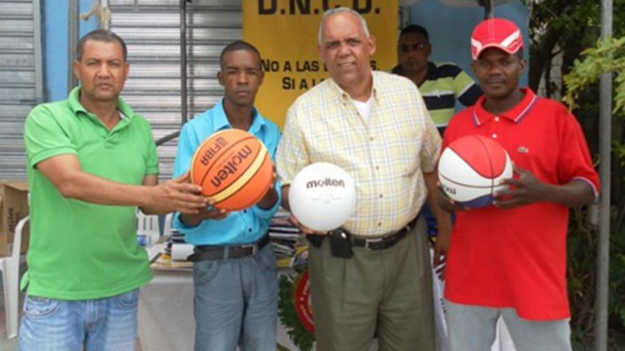 Festival de la DNCD llega a la frontera