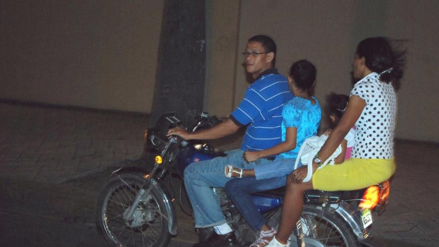 Diario inglés describe desorden en calles y avenidas dominicanas