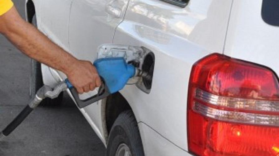 Precios de las gasolinas y gasoil suben más de dos pesos