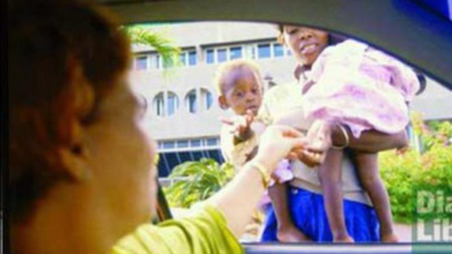 La Cuadriga de la vergüenza Hablando con el pediatra