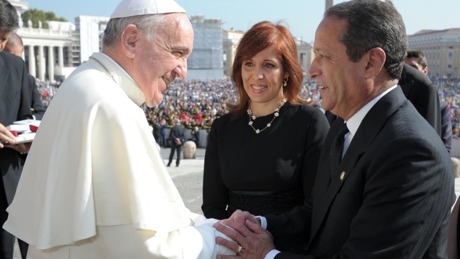 Papa Francisco incluye a República Dominicana en sus oraciones