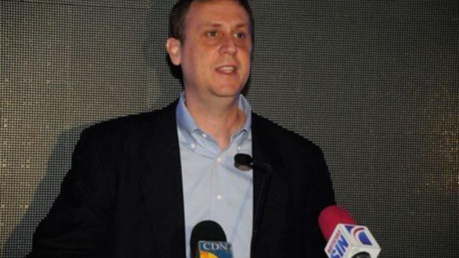 F. Ravelo, separado de gerente; Guerra aspira presidencia Licey