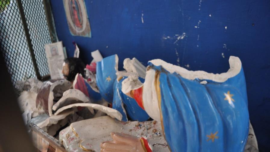 Varios pistoleros destruyen y profanan santuario, en LV
