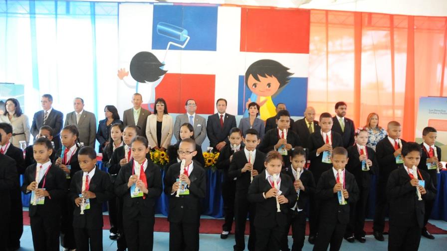 Presentan Constitución Infantil en San Francisco de Macorís