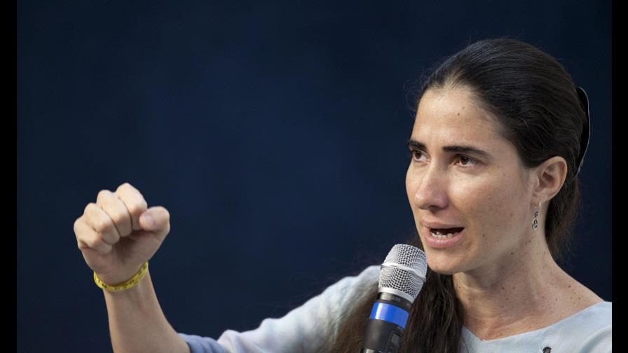 Yoani Sánchez dice que un vicepresidente cubano menor de 80 años sería avance Yoani Sánchez dice que un vicepresidente cubano menor de 80 años sería avance