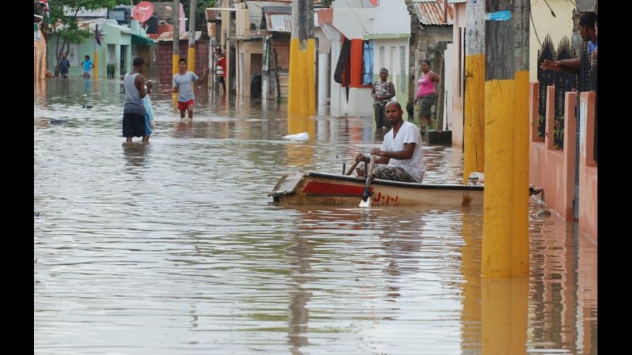 Desarrollo, ordenamiento territorial y cambio climático Desarrollo, ordenamiento territorial y cambio climático