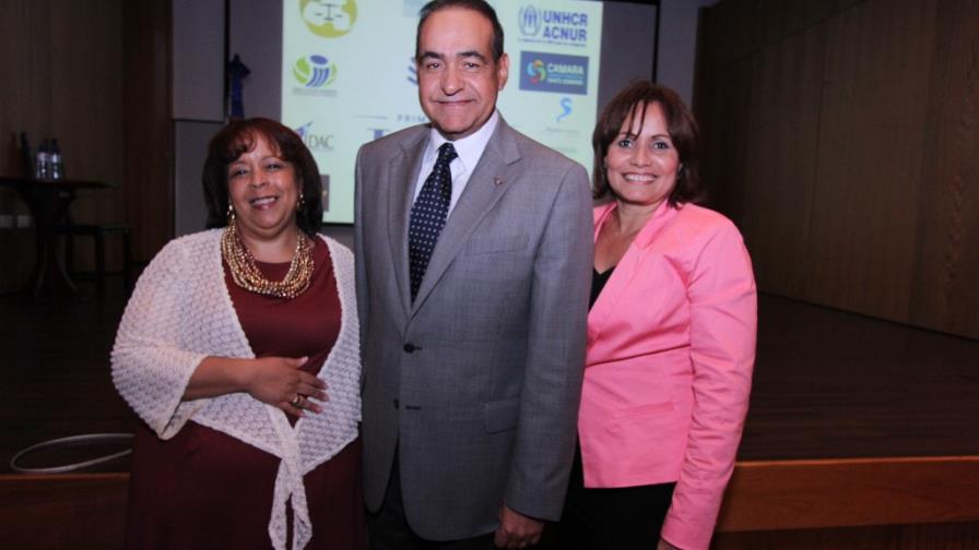 UNIBE concluye hoy su primera Feria de Asistencia Legal Gratuita