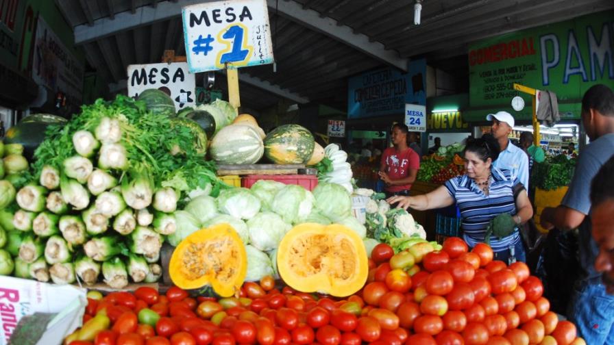 Economía crece 0.3% en los primeros tres meses del año