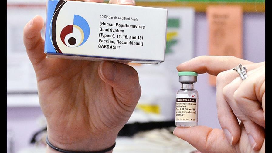 Vacuna contra el cáncer también reduce infección en adolescentes