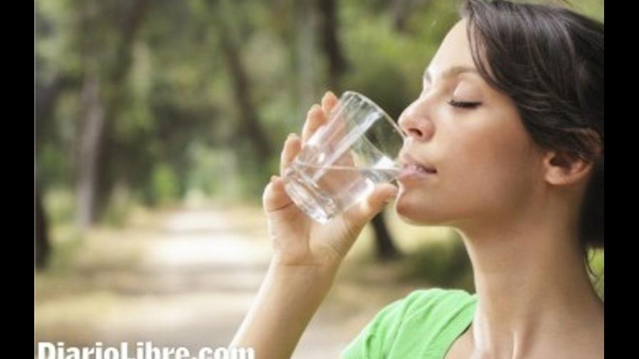 Contra la sed, agua Contra la sed, agua