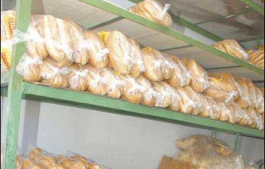 Industriales de la Harina amenazan con aumentar el precio del pan