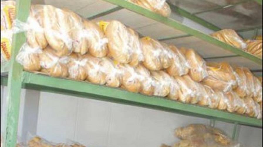 Industriales de la Harina amenazan con aumentar el precio del pan