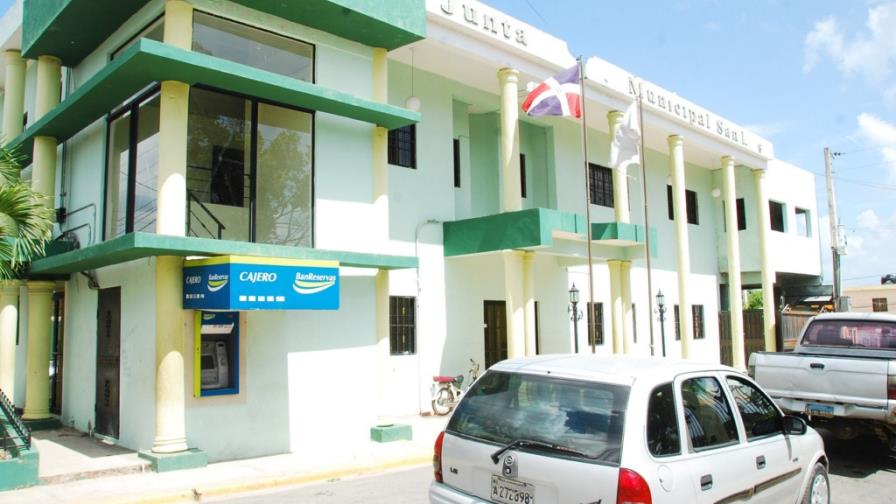 Buscan que el distrito municipal de San Luis se eleve a municipio